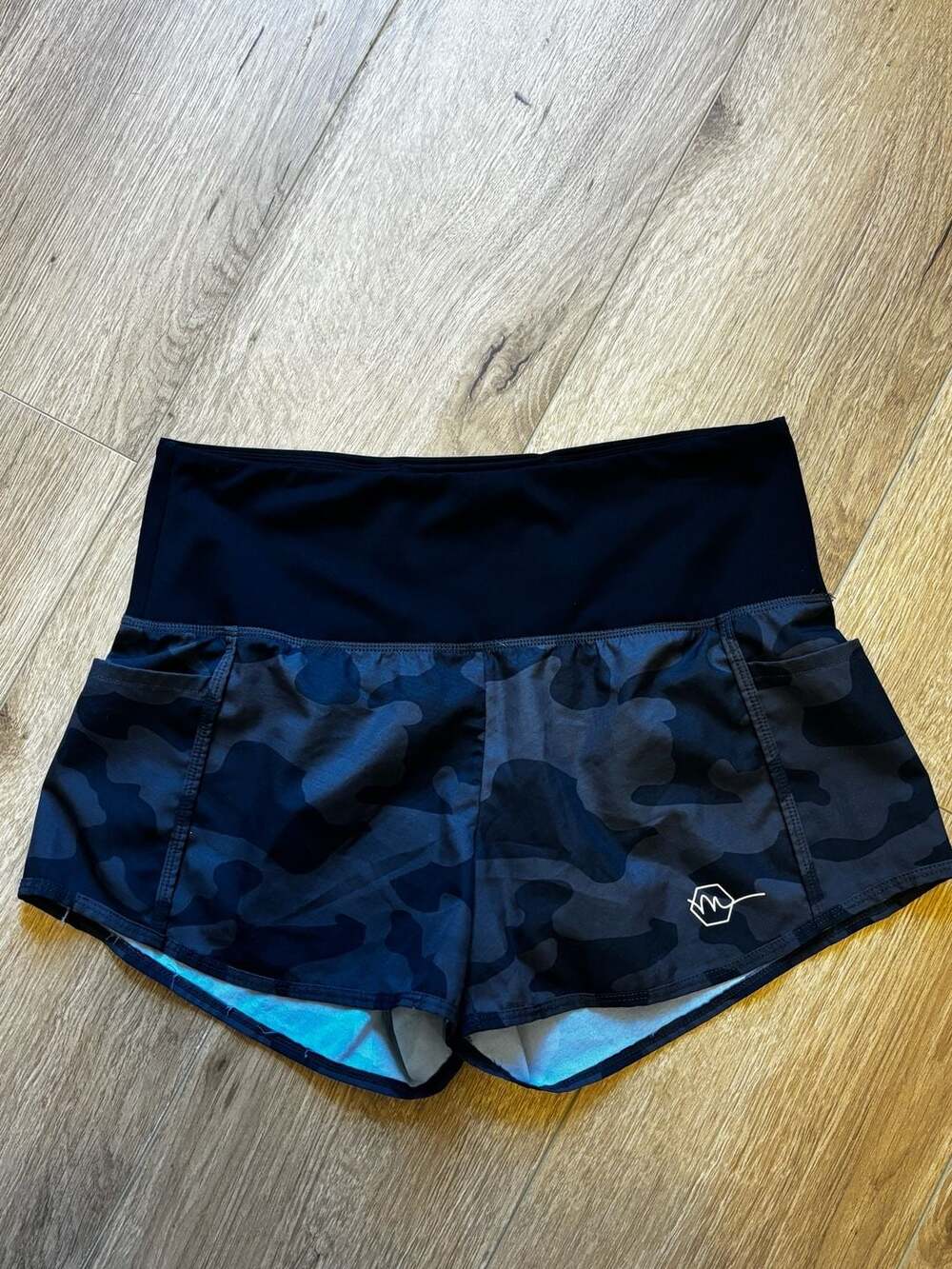 Maven Thread Women's Athletic Running Shorts Size S Camo